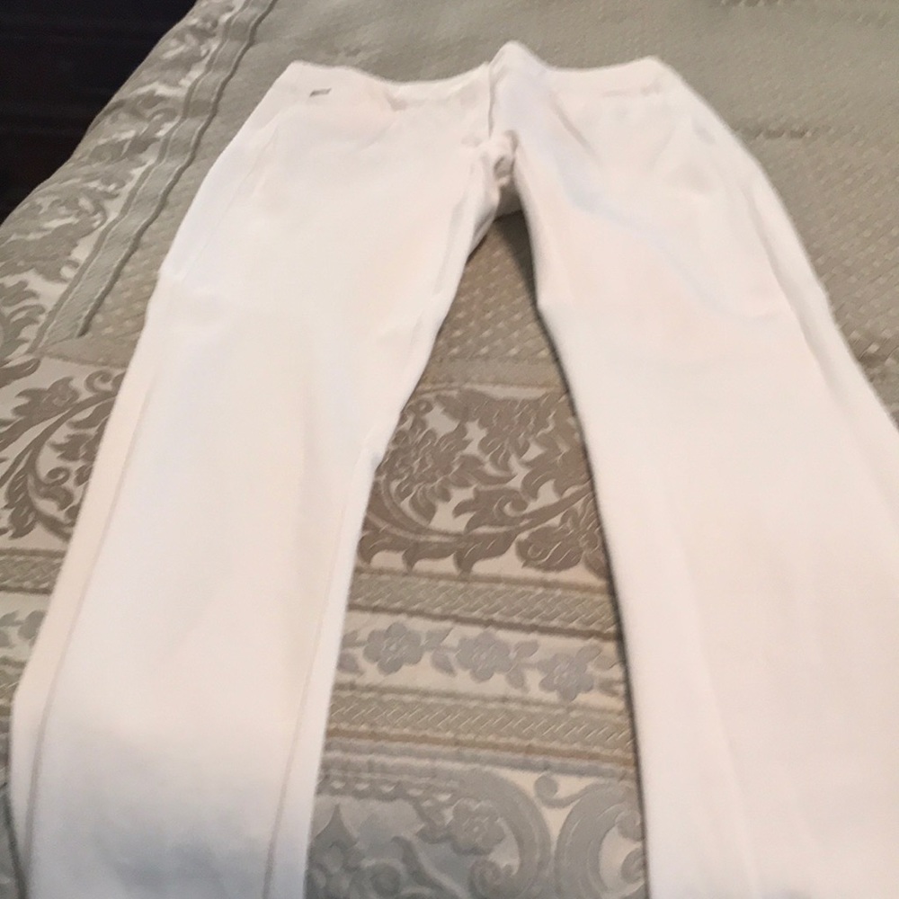 WHBM Winter white boot cut pants